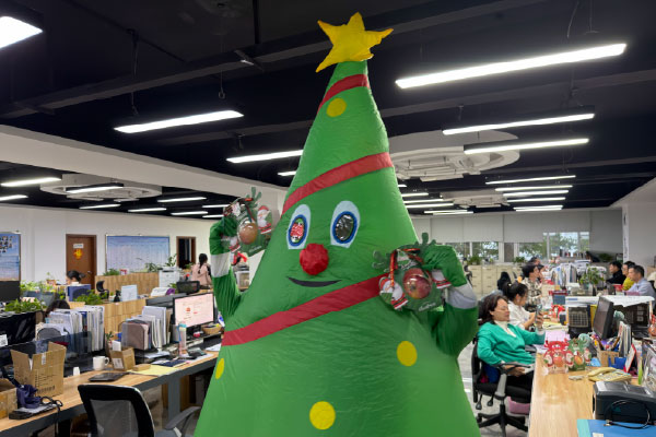 Срећан Божић од СУННЕКС-а